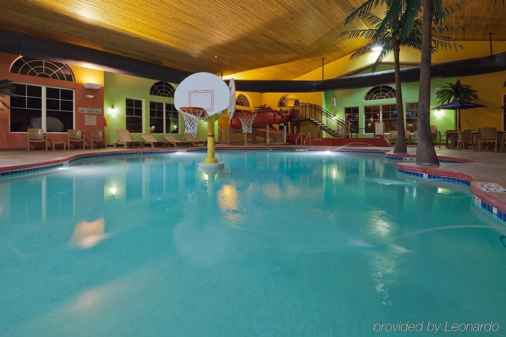 Country Inn & Suites By Radisson, Appleton North, Wi Little Chute Экстерьер фото