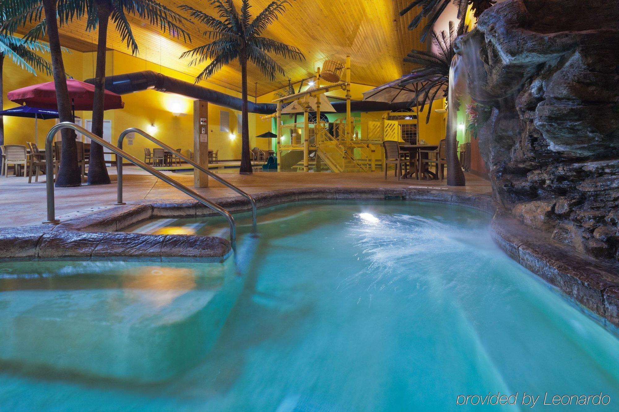 Country Inn & Suites By Radisson, Appleton North, Wi Little Chute Экстерьер фото